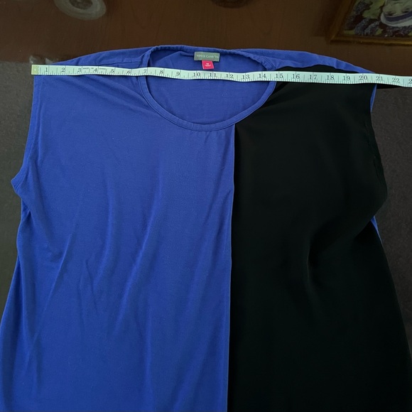 Woman’s top blouse Vince Camuto royal blue and black size M - Picture 6 of 7
